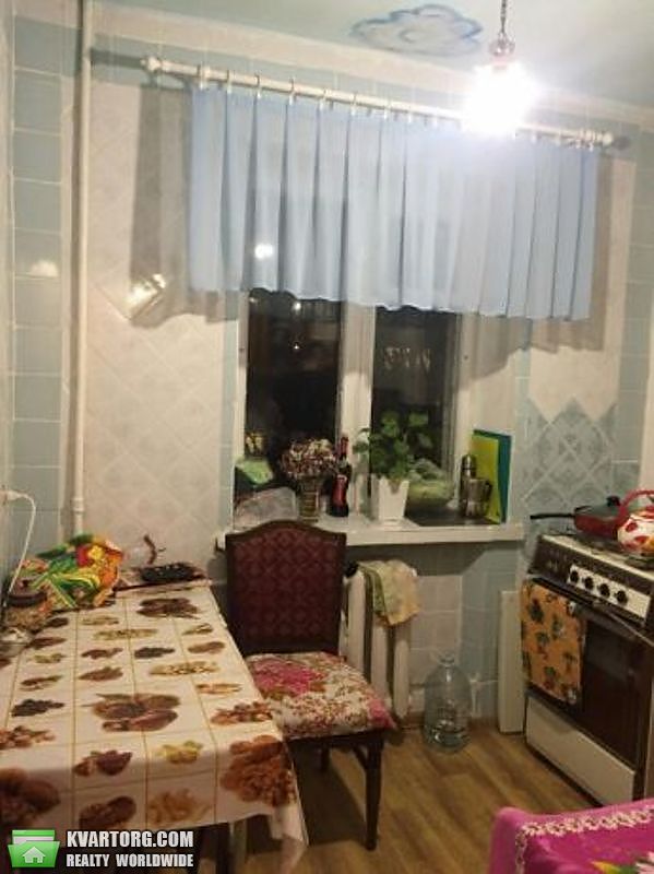 Sell 3-room apartment. Киев,  Черняховского — photo 6