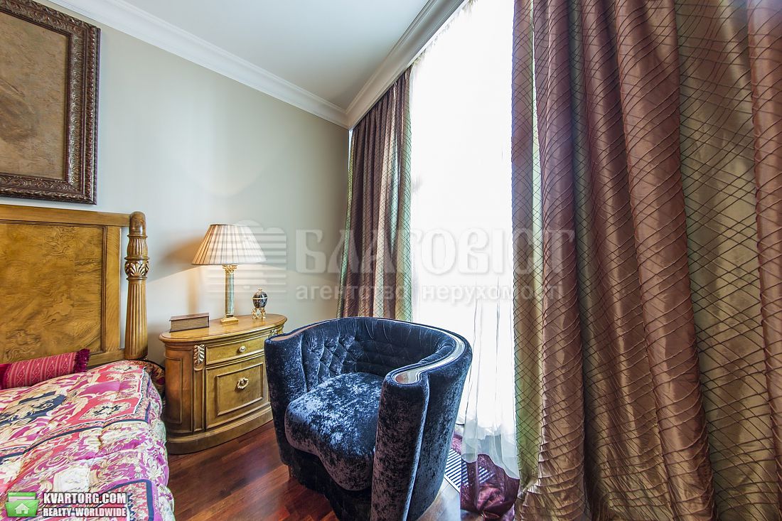 Rent out 2-room apartment. Киев,  Зверинецкая — photo 8