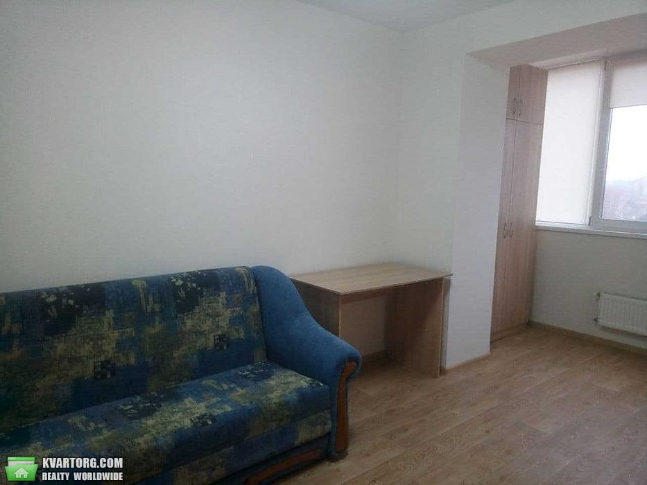 Rent out 2-room apartment. Киев, чубинського — photo 2