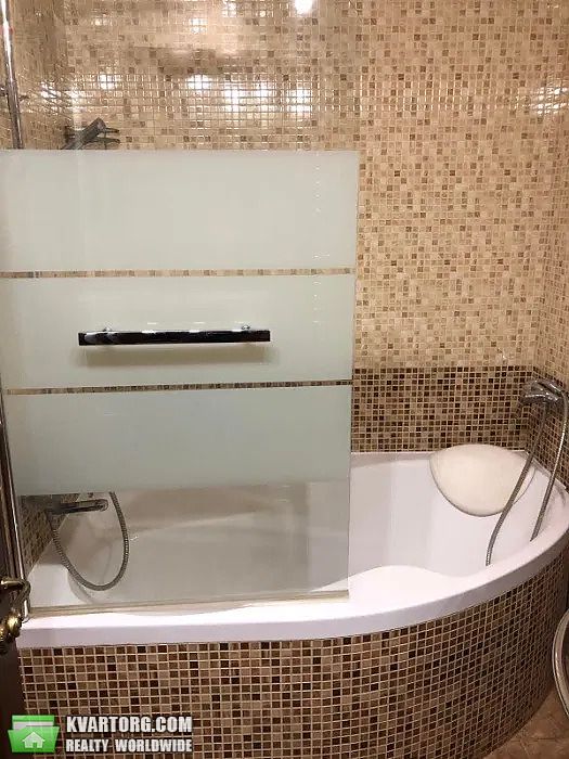 Rent out 3-room apartment. Киев,  Лаврухина — photo 6