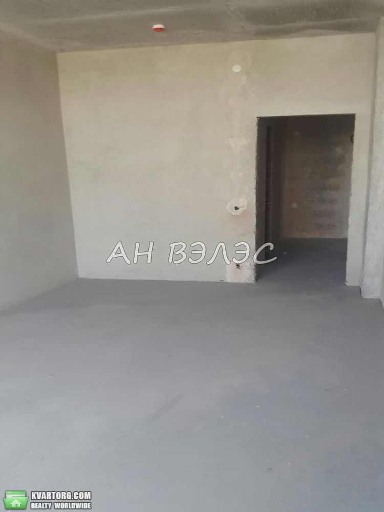 Sell 2-room apartment. Киев,  Драгомирова — photo 2