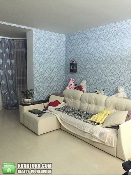 Rent out 2-room apartment. Киев, Дегтяревская — photo 1