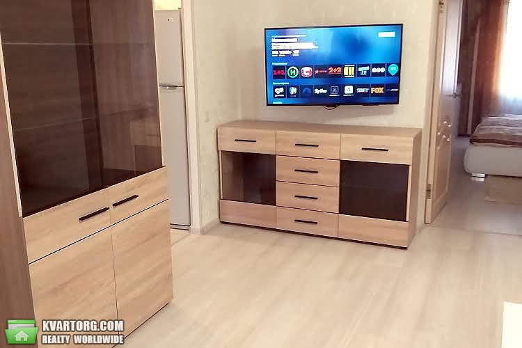 Rent out 2-room apartment. Киев,  40-летия Октября просп — photo 5