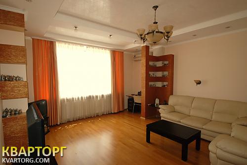 Rent out 2-room apartment. Киев,  Леси Украинки бул — photo 1
