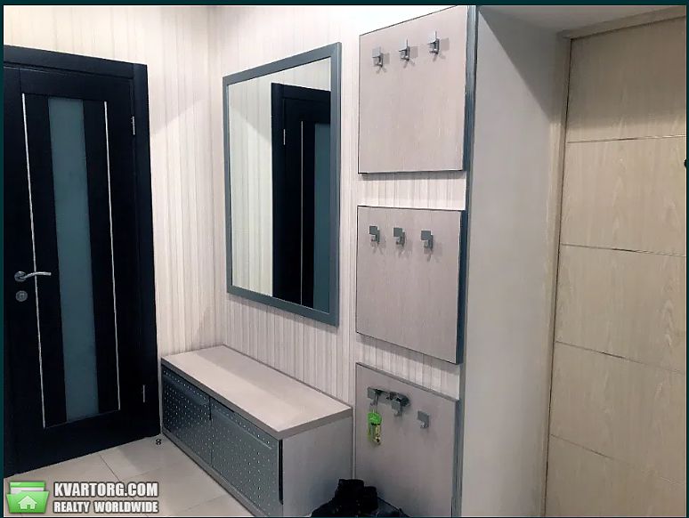 Rent out 1-room apartment. Киев, Харьковское шоссе — photo 7