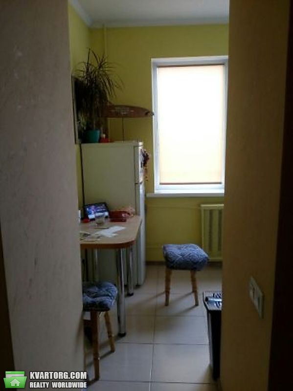 Sell 1-room apartment. Киев,  Ватутина пр — photo 3
