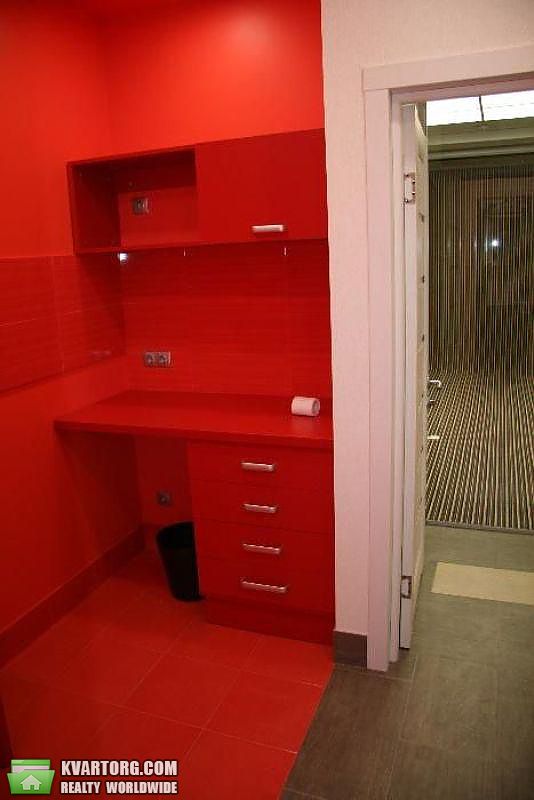 Rent out office. Киев, Коновальца — photo 9
