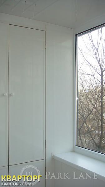 Sell 3-room apartment. Киев,  Строителей — photo 4