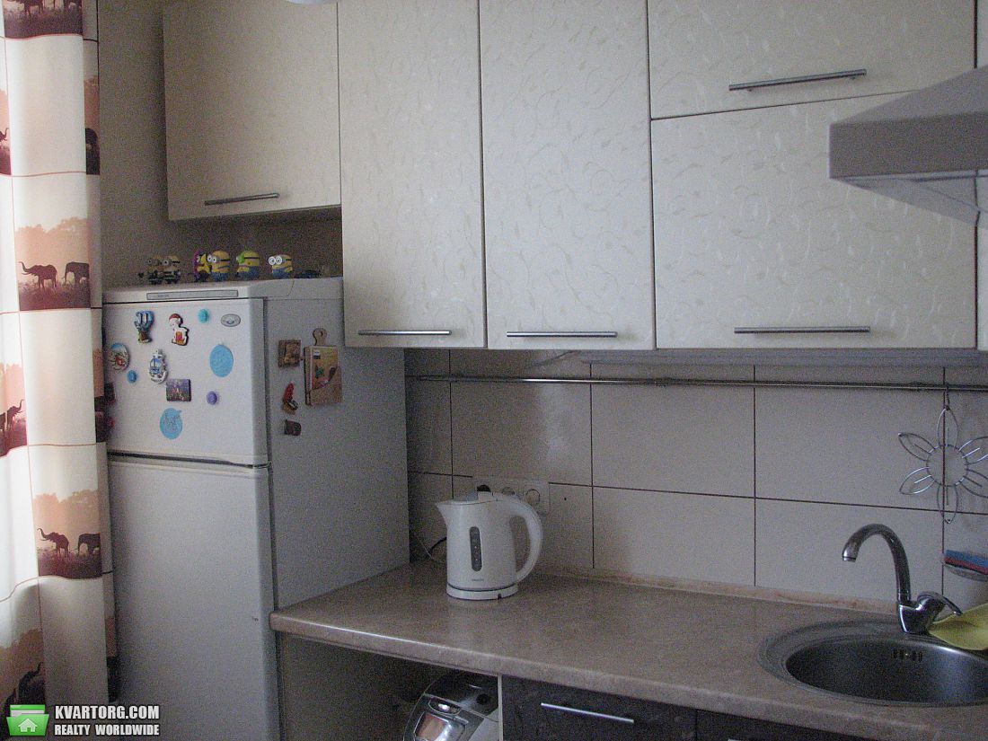 Sell 2-room apartment. Киев,  Шепелева — photo 4