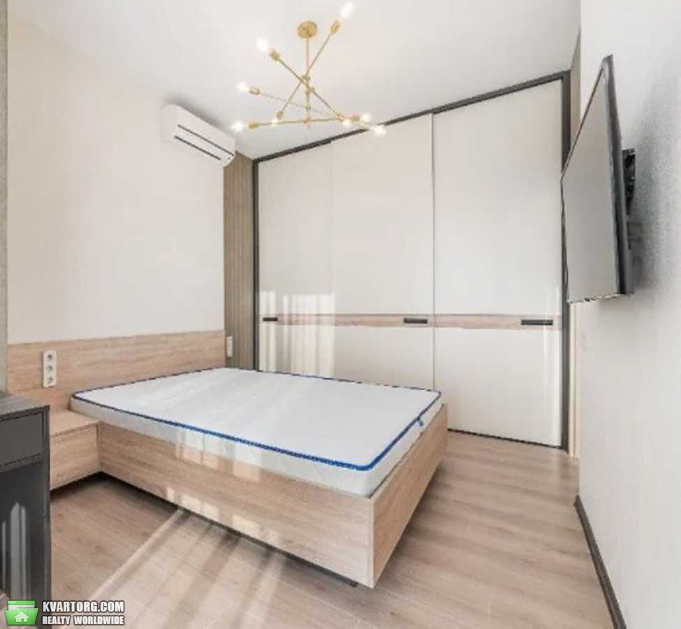 Rent out 3-room apartment. Киев,  Никольско-Слободская — photo 5
