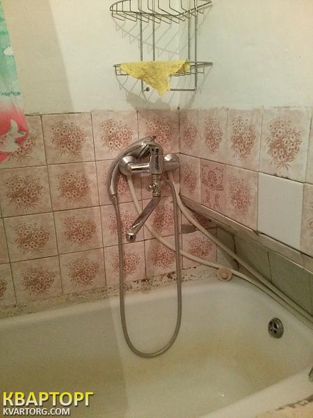 Rent out 1-room apartment. Киев,  Тычины пр — photo 3