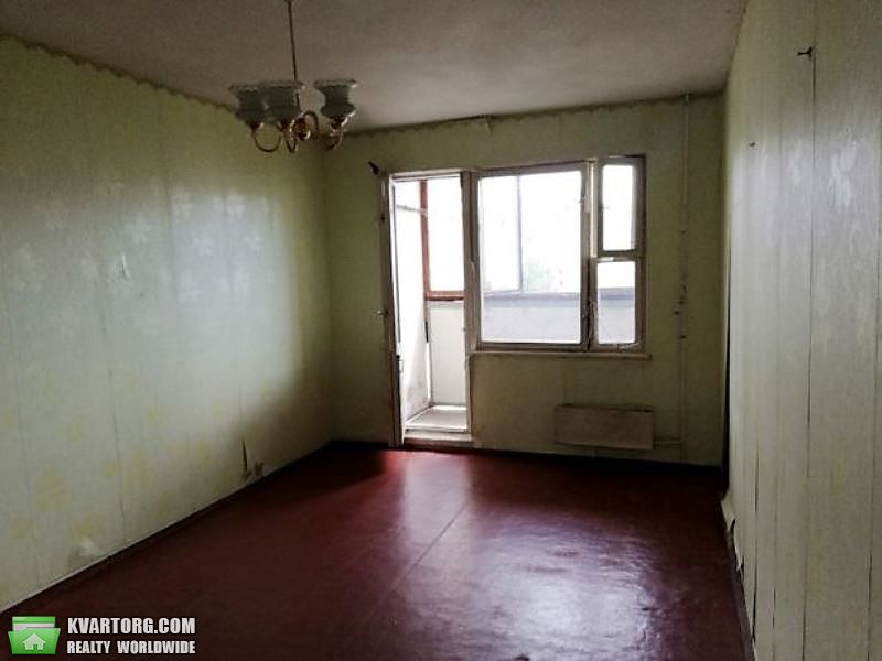 Sell 3-room apartment. Киев,  Харьковское шоссе — photo 2
