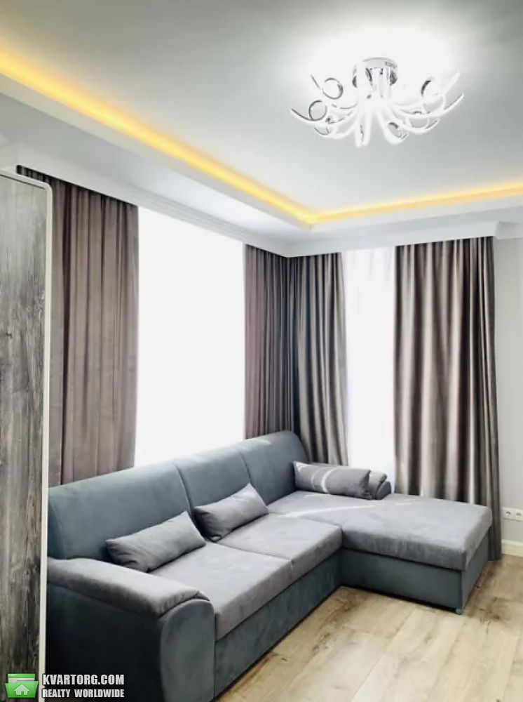 Rent out 3-room apartment. Киев,  Подвысоцкого — photo 1