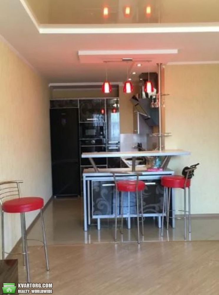 Rent out 2-room apartment. Киев, Голосеевский пр — photo 2