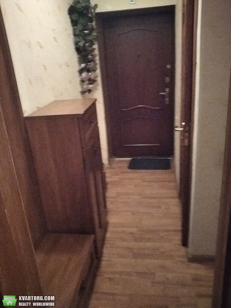 Rent out 2-room apartment. Киев,  Грекова — photo 10