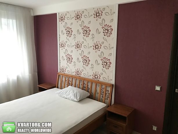 Rent out 2-room apartment. Киев, ул.Новогоспитальная — photo 8