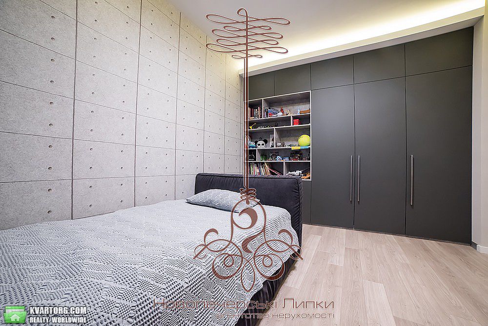 Sell 3-room apartment. Киев,  Драгомирова — photo 4