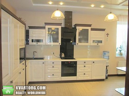 Rent out 3-room apartment. Киев, Механизаторов — photo 1