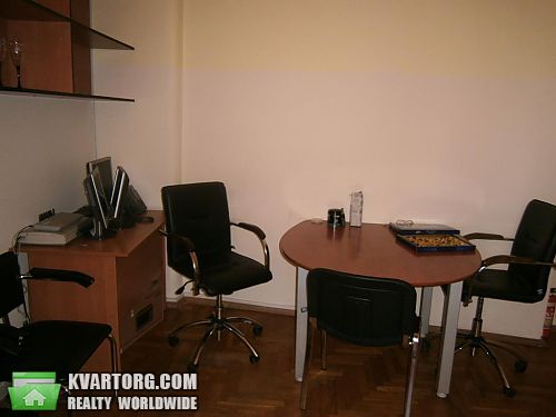 Rent out office. Киев, Костельная — photo 2