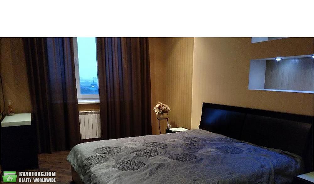Sell 3-room apartment. Киев,  Щорса — photo 2