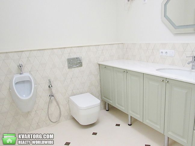 Rent out 4-room apartment. Киев, кожемяцкая — photo 4