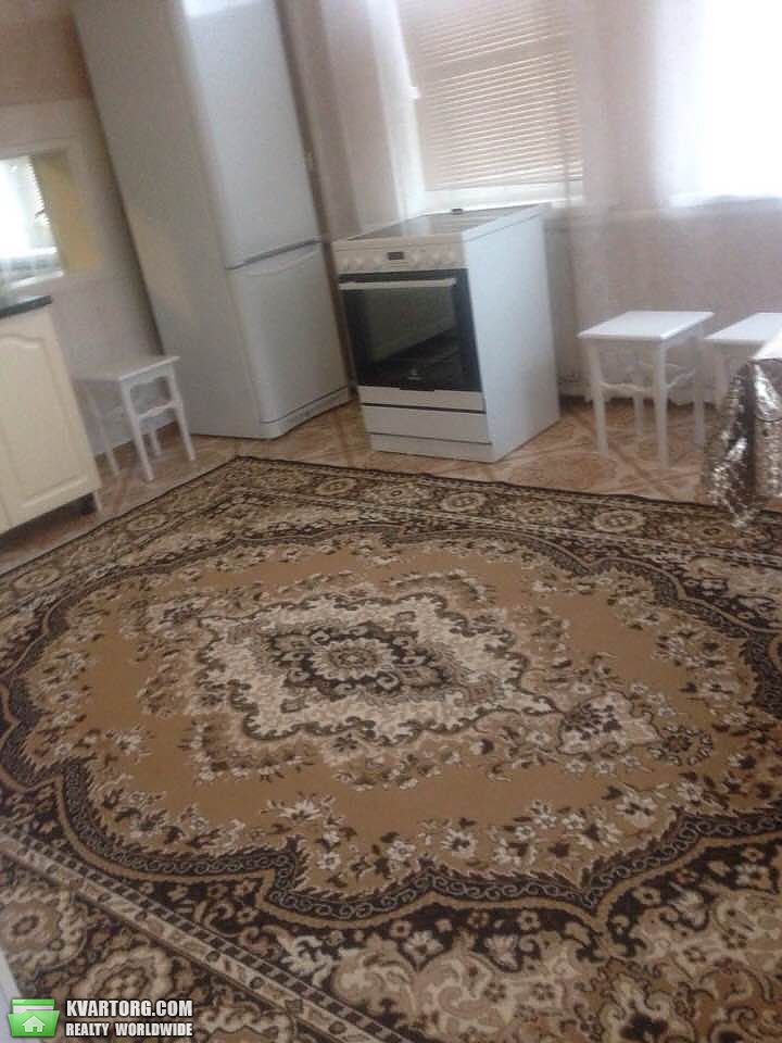 Rent out 3-room apartment. Киевская обл., гатное — photo 8