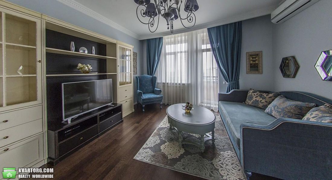 Rent out 2-room apartment. Киев,  Леси Украинки бул — photo 1