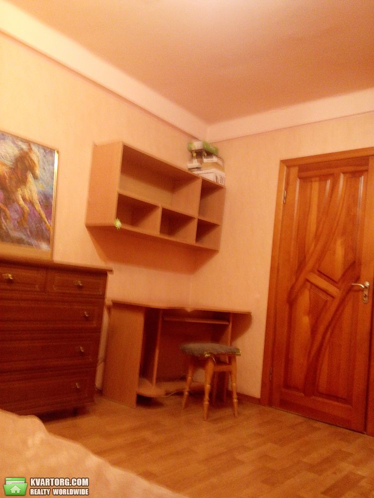 Rent out 2-room apartment. Киев,  Дарницкий бул — photo 3