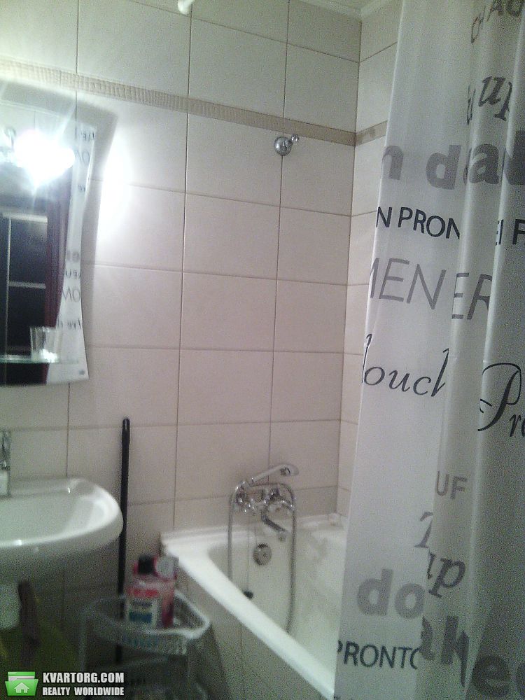 Rent out 1-room apartment. Киев,  Волкова — photo 4