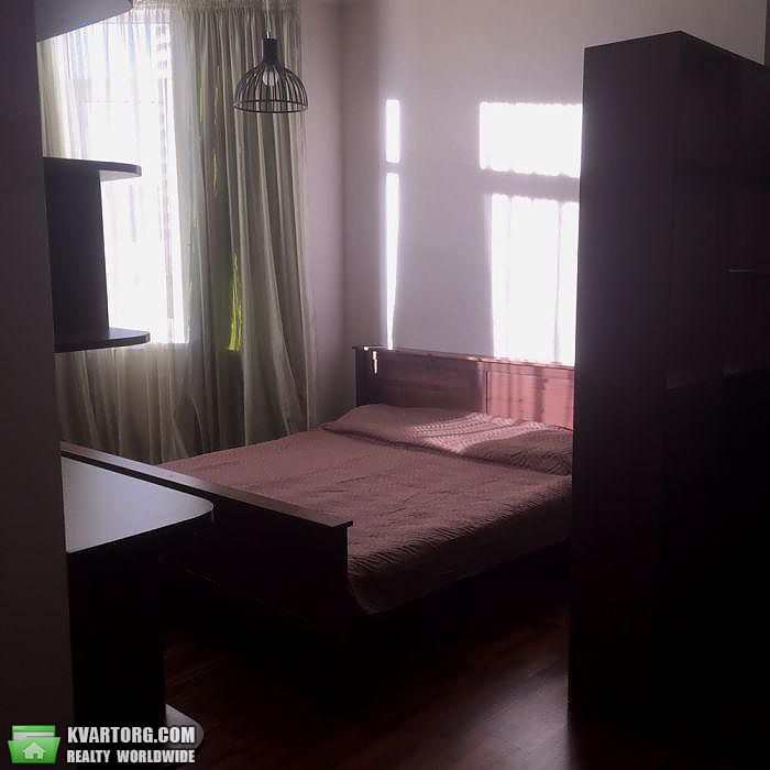 Rent out 4-room apartment. Киев, коновальца — photo 4