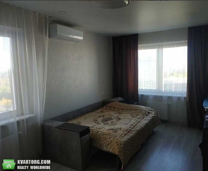 Sell 2-room apartment. Киев,  Ломоносова — photo 2
