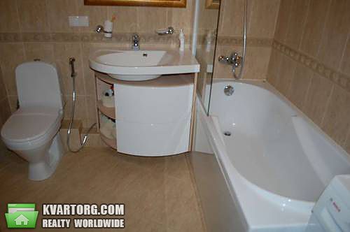 Rent out 2-room apartment. Киев,  Урловская — photo 7