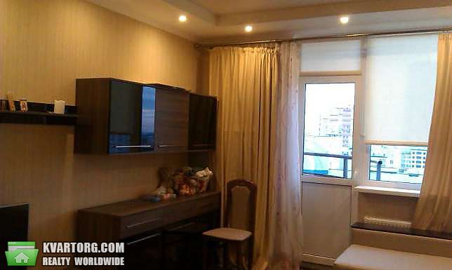 Sell 1-room apartment. Киев,  Ломоносова — photo 2