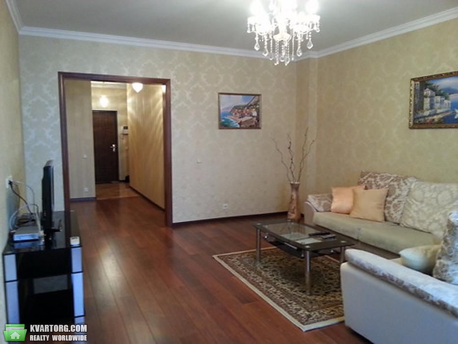 Rent out 3-room apartment. Киев,  Палладина пр — photo 2