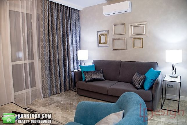Rent out 1-room apartment. Киев, Oбoлoнcкий прocпект — photo 3