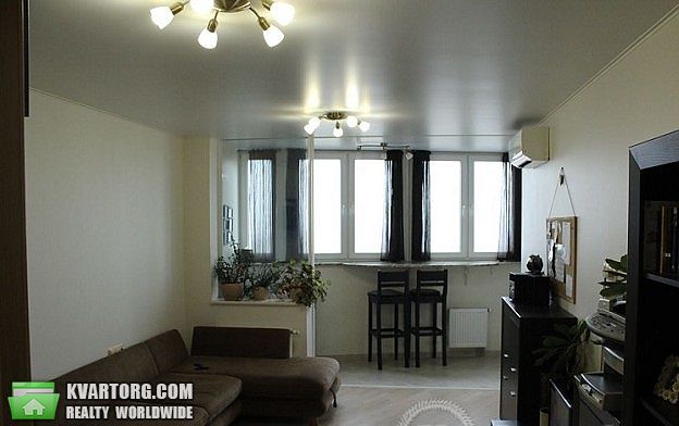 Sell 2-room apartment. Киев,  Танковая — photo 1