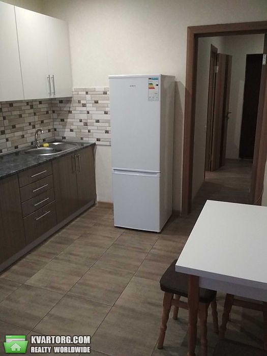Rent out 1-room apartment. Киев, щасливая — photo 4