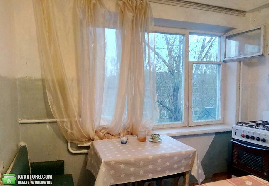 Sell 2-room apartment. Киев, Саратовская — photo 1