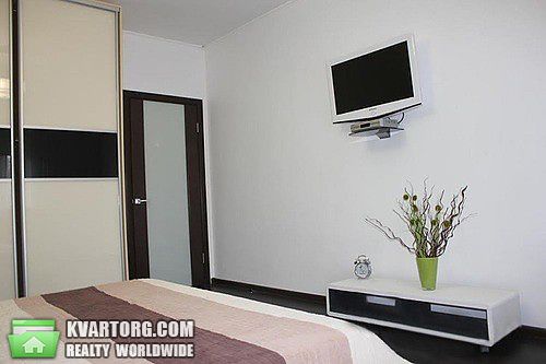 Rent out 3-room apartment. Киев,  Мильчакова — photo 3