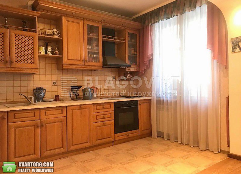 Sell 4-room apartment. Киев,  Старонаводницкая — photo 5