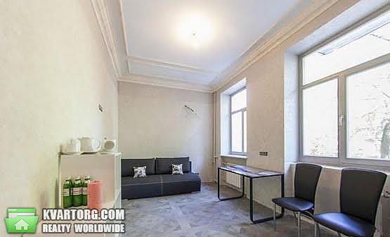 Sell 3-room apartment. Киев,  Богомольца — photo 2