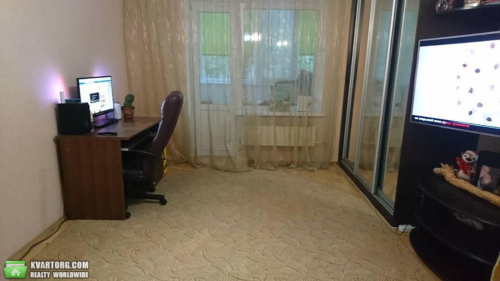 Sell 1-room apartment. Киев,  Новомостицкая — photo 2