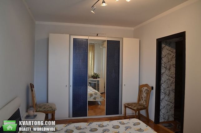 Rent out 2-room apartment. Киев, Героев Сталинграда просп. — photo 3