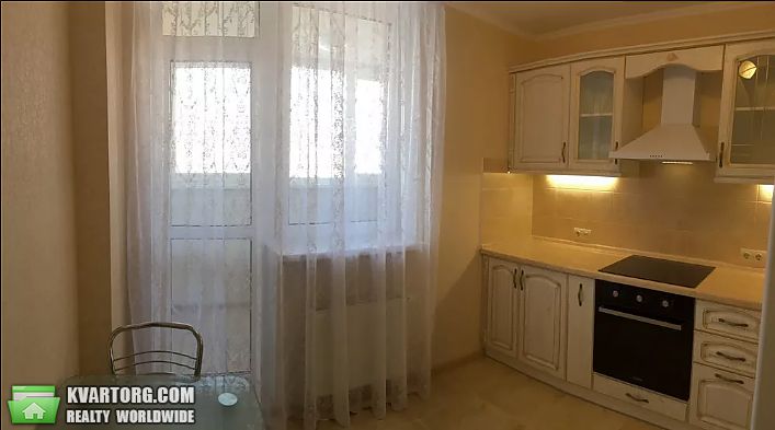 Rent out 1-room apartment. Киев,  Крушельницкой — photo 2
