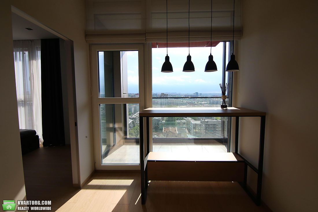 Sell 3-room apartment. Днепропетровск, Дзержинского ул — photo 2