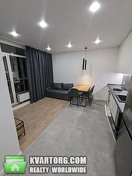 Rent out 1-room apartment. Киев, Салютная — photo 10