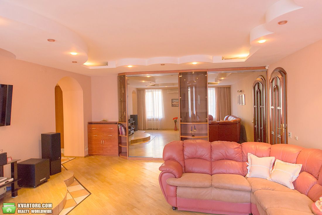 Rent out 3-room apartment. Киев,  Златоустовская — photo 5