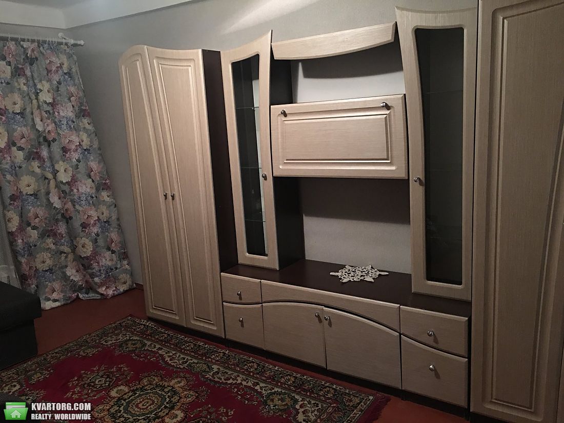 Rent out 3-room apartment. Киев,  Курчатова — photo 5