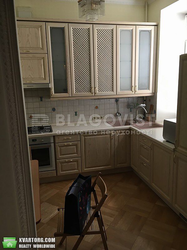 Rent out 1-room apartment. Киев,  Пушкинская — photo 3