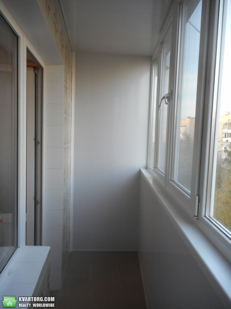 Rent out 1-room apartment. Киев,  Демиевская — photo 9